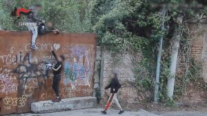 Udine: maxi operazione antidroga in Borgo Stazione, 15 arresti e 180 assuntori segnalati